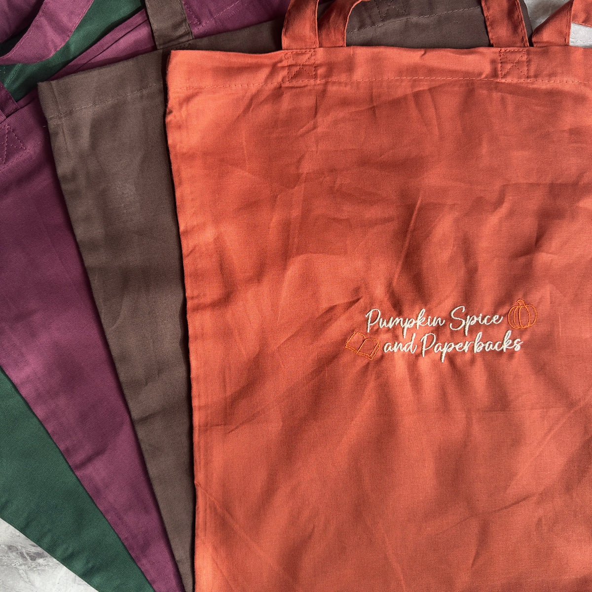 🍂 Pumpkin Spice & Paperbacks Tote 🍂
