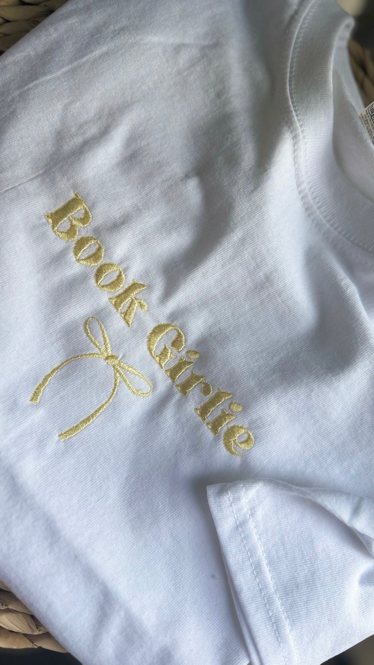Book Girlie Tee/Sweatshirt/Hoodie