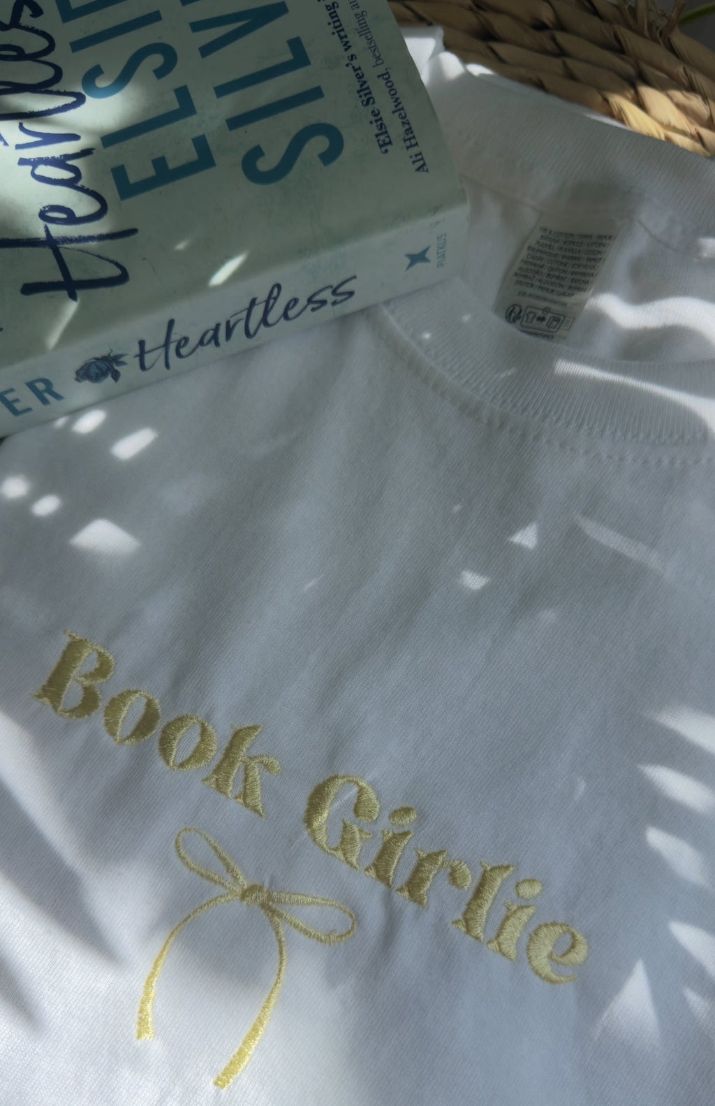 Book Girlie Tee/Sweatshirt/Hoodie